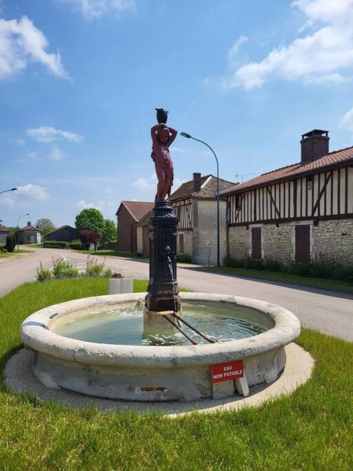 L'Oree Des Lacs, Maison De Village Tout Confort Radonvilliers Ngoại thất bức ảnh